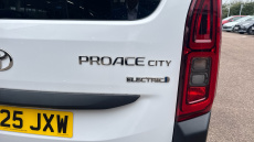 Toyota Proace City Verso 100kW Icon L2 50kWh 5dr Auto Electric Estate